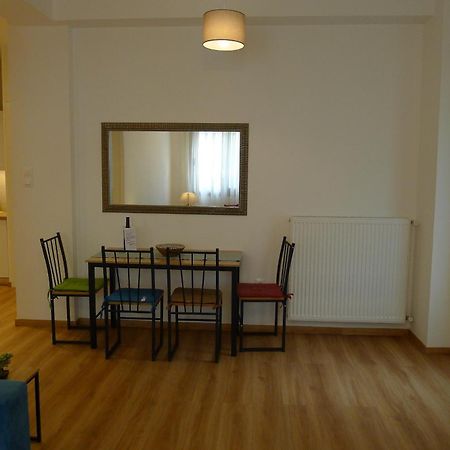 Apartamento Cosy 2Ba Close To Archeological Museum Of Athens And Pedion Tou Areos Exterior foto