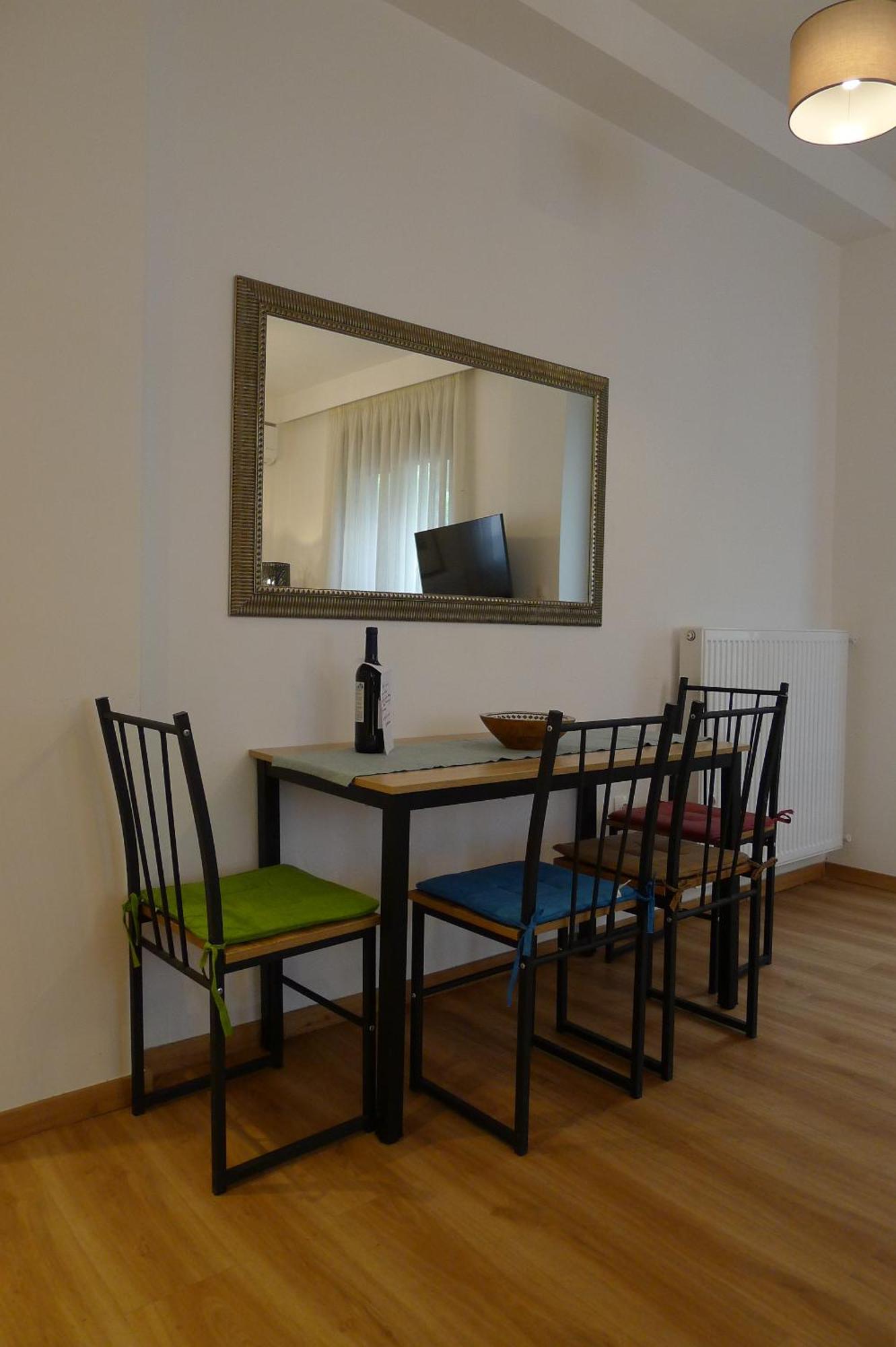 Apartamento Cosy 2Ba Close To Archeological Museum Of Athens And Pedion Tou Areos Exterior foto