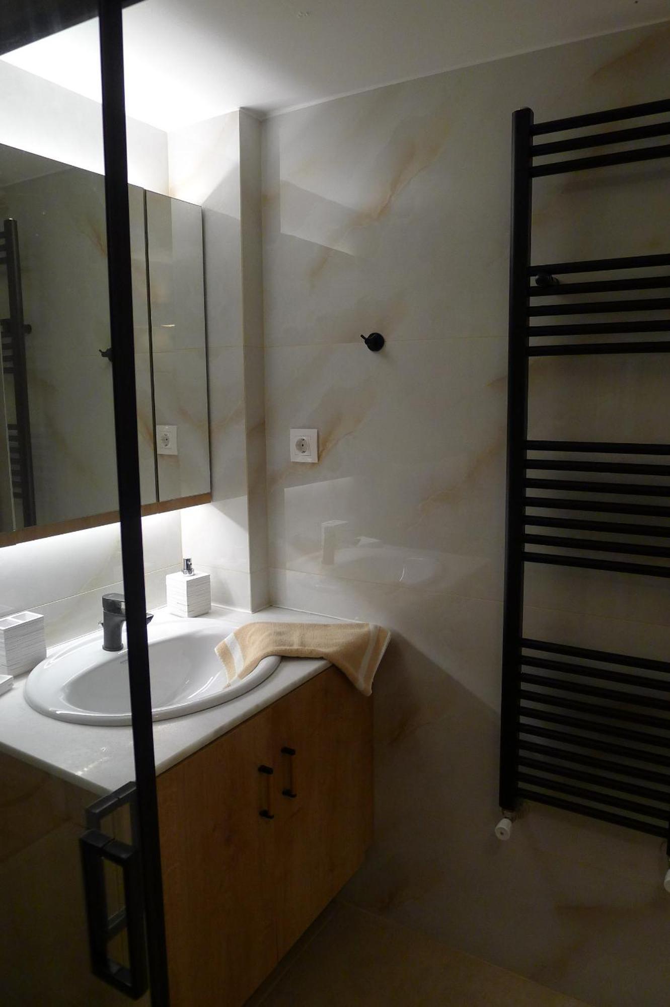 Apartamento Cosy 2Ba Close To Archeological Museum Of Athens And Pedion Tou Areos Exterior foto