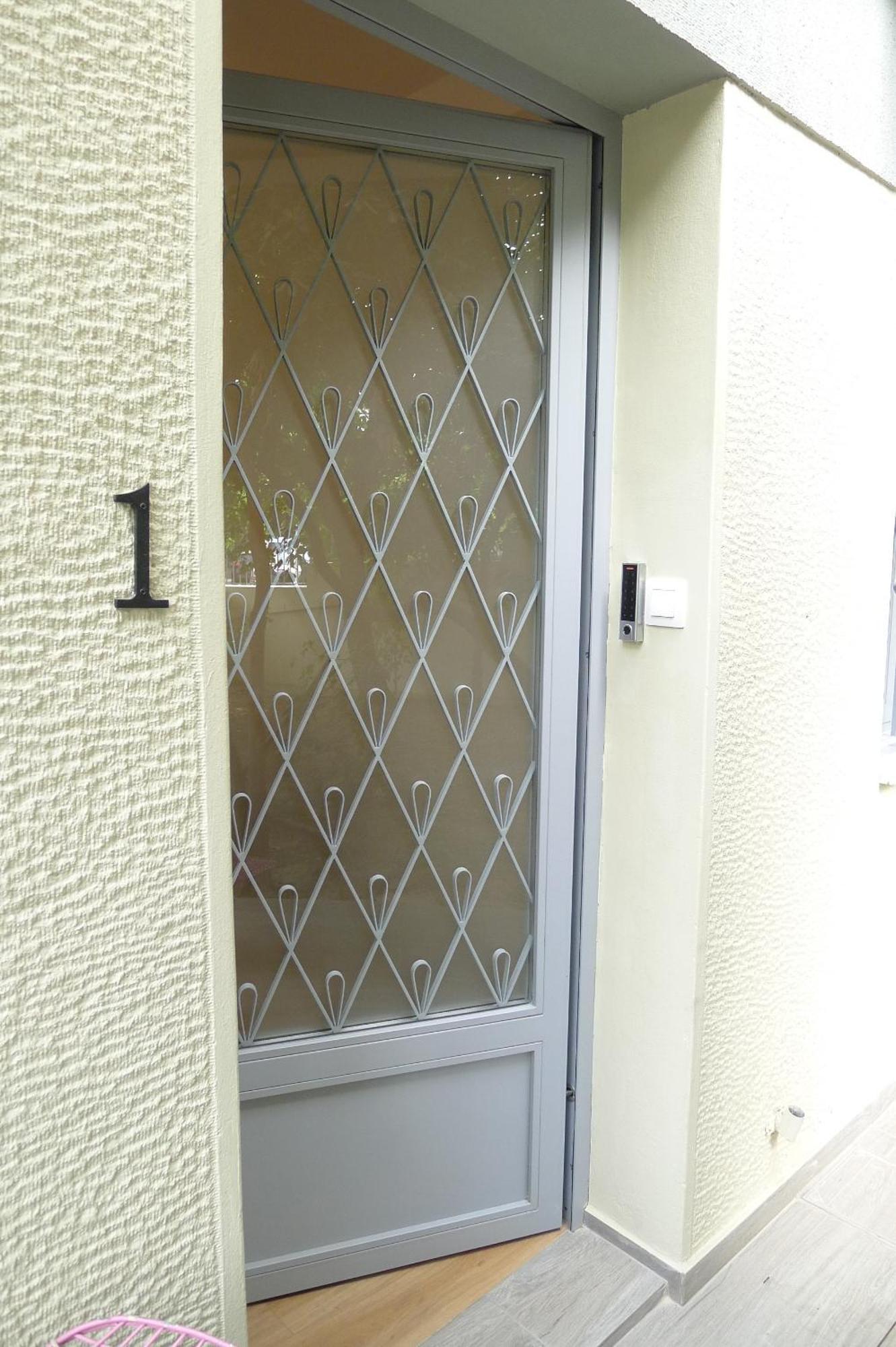 Apartamento Cosy 2Ba Close To Archeological Museum Of Athens And Pedion Tou Areos Exterior foto